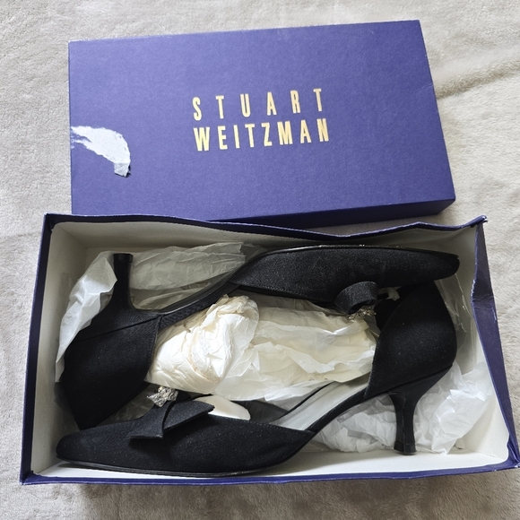 Stuart Weitzman Pointed heels - Picture 2 of 9
